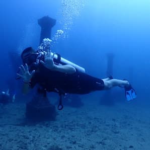 Trincomalee Scuba Diving in Trincomalee Dutch Bay, Sri Lanka — luxury destination